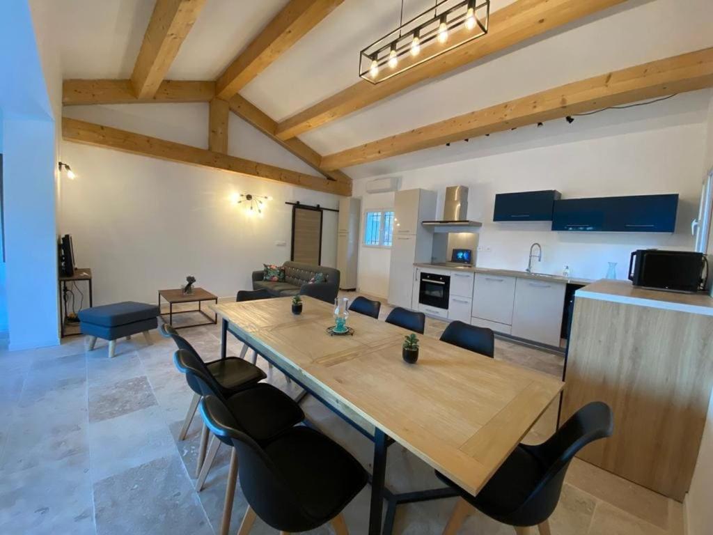 Villa Cigalons En Pleine Pinede Avec Piscine Chauffee De Mai A Septembre Auriol Kültér fotó